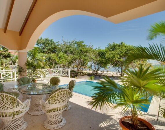 2 Bedroom Beach Houses