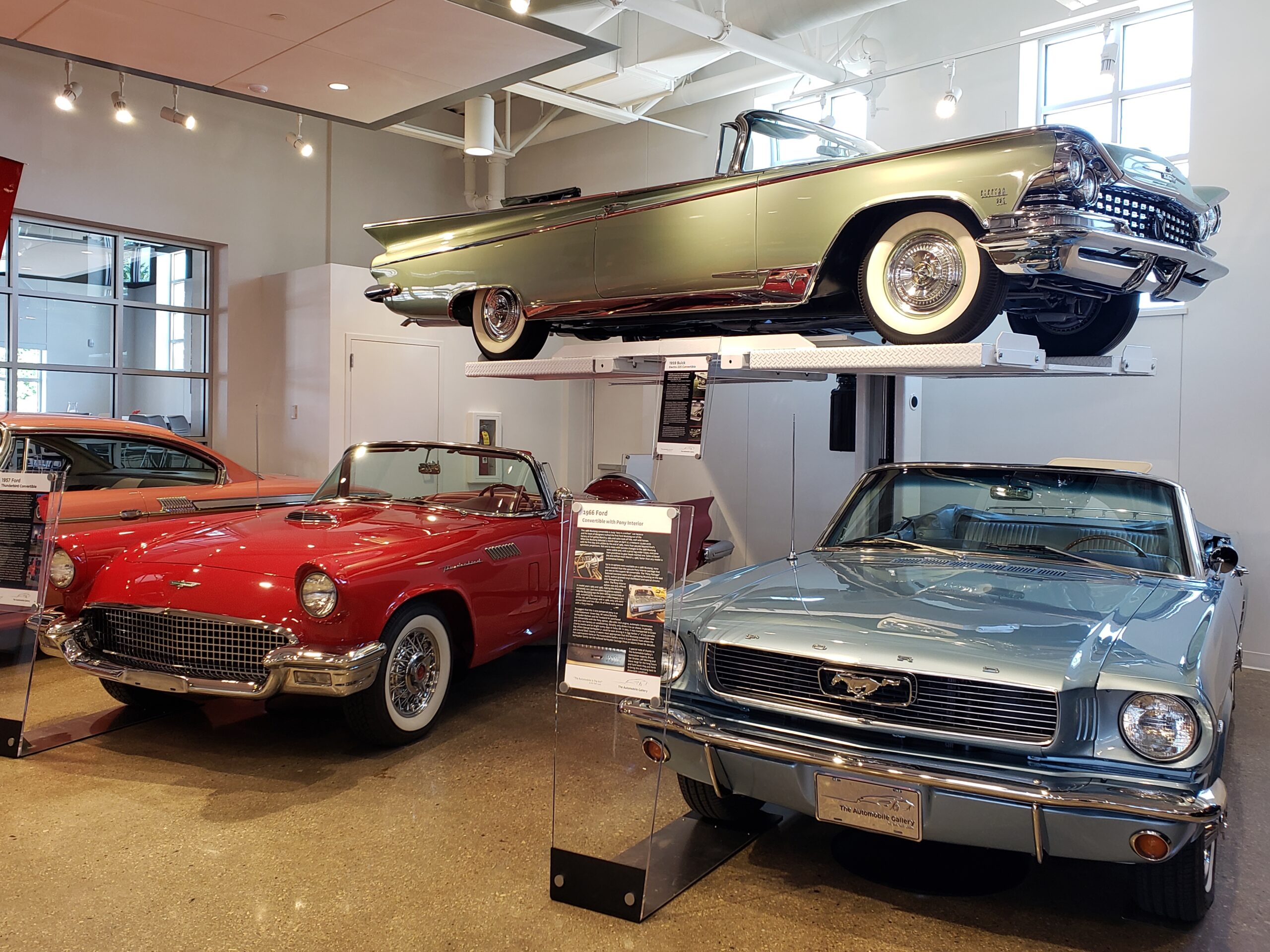 Automobile Gallery